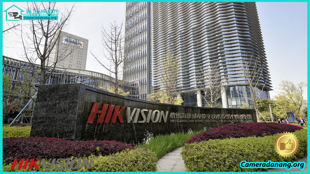 dau-ghi-8-kenh-hikvision-ids-7208hqhi-m1-xt-1