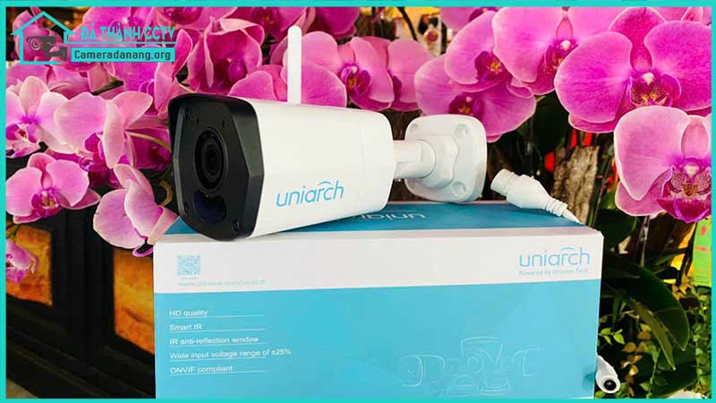 camera-wifi-uniarch-uho-b0a-m2f4-ngoai-troi-co-dinh-1