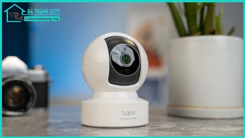 camera-wifi-tapo-c222-trong-nha-xoay-360-4mp-1